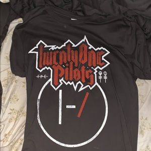 Twenty one pilots rocker shirt